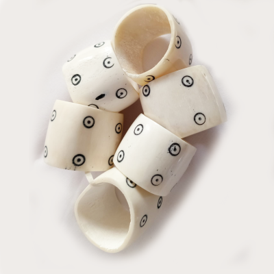 White and Black Napkin Rings